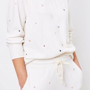 Lou & Gray sweatshirt, Off-white with embroidered stars, Size Medium